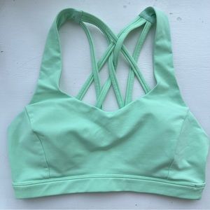Lululemon Free to be Serene Bra